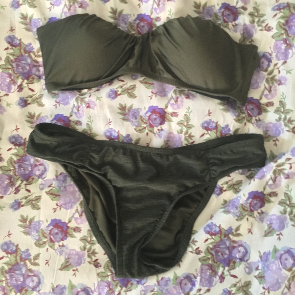 Army green bikini with underwire and padded top